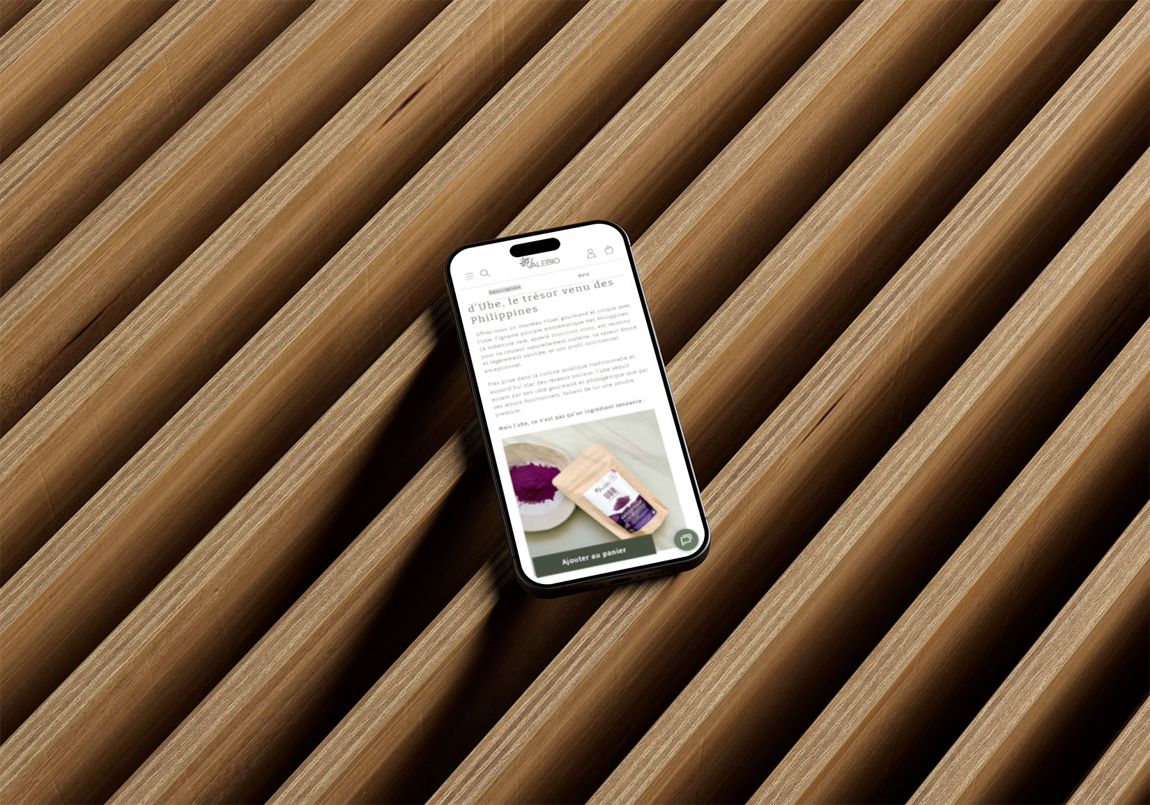 Vue Mobile — iPhone mockup de la fiche produit Ube responsive